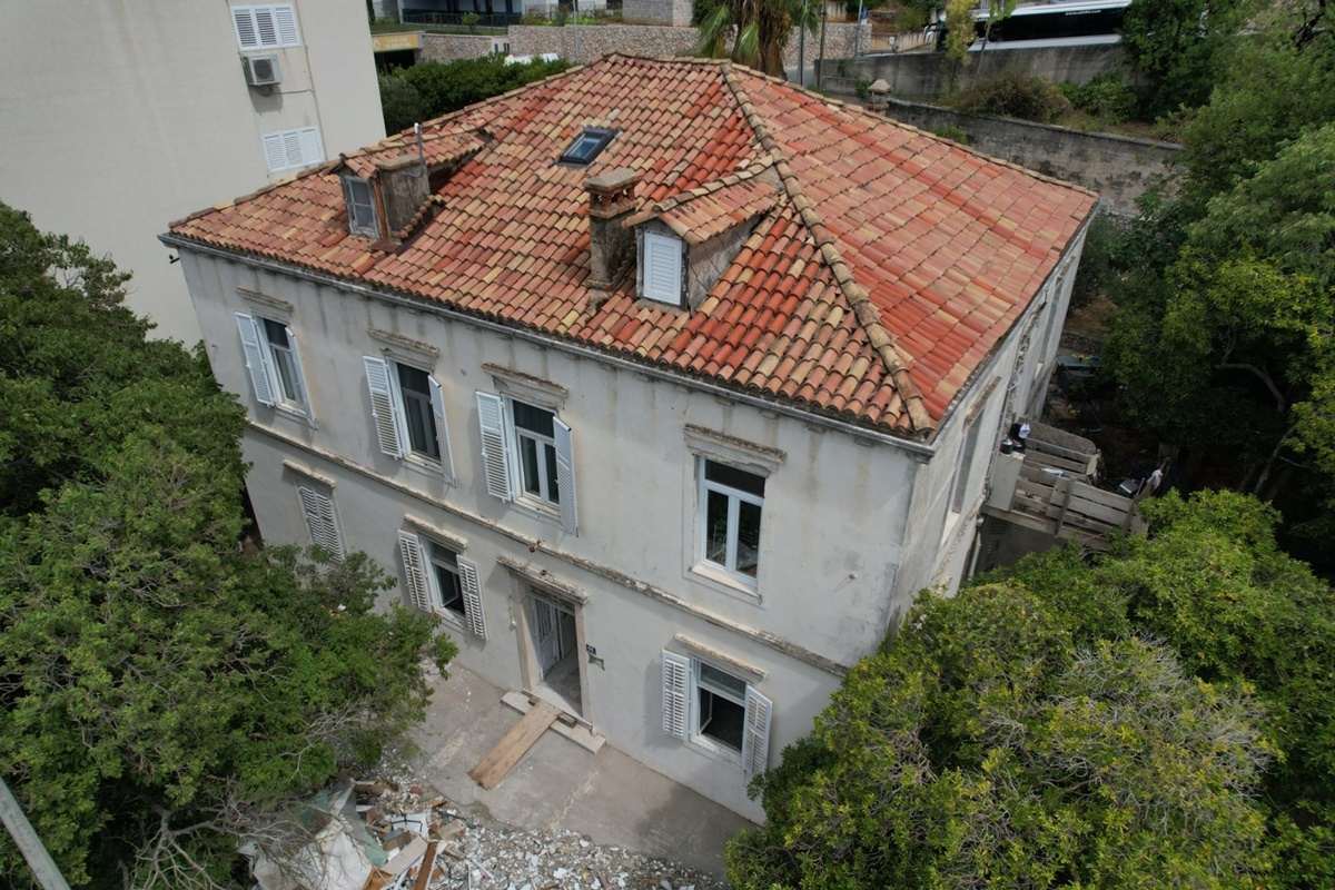 POČELI SU RADOVI Konačno se uređuje vrtić Kono!